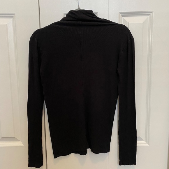 VINCE LONG SLEEVED, MOCK NECK, RIBBED BLACK SHIRT - Picture 4 of 5